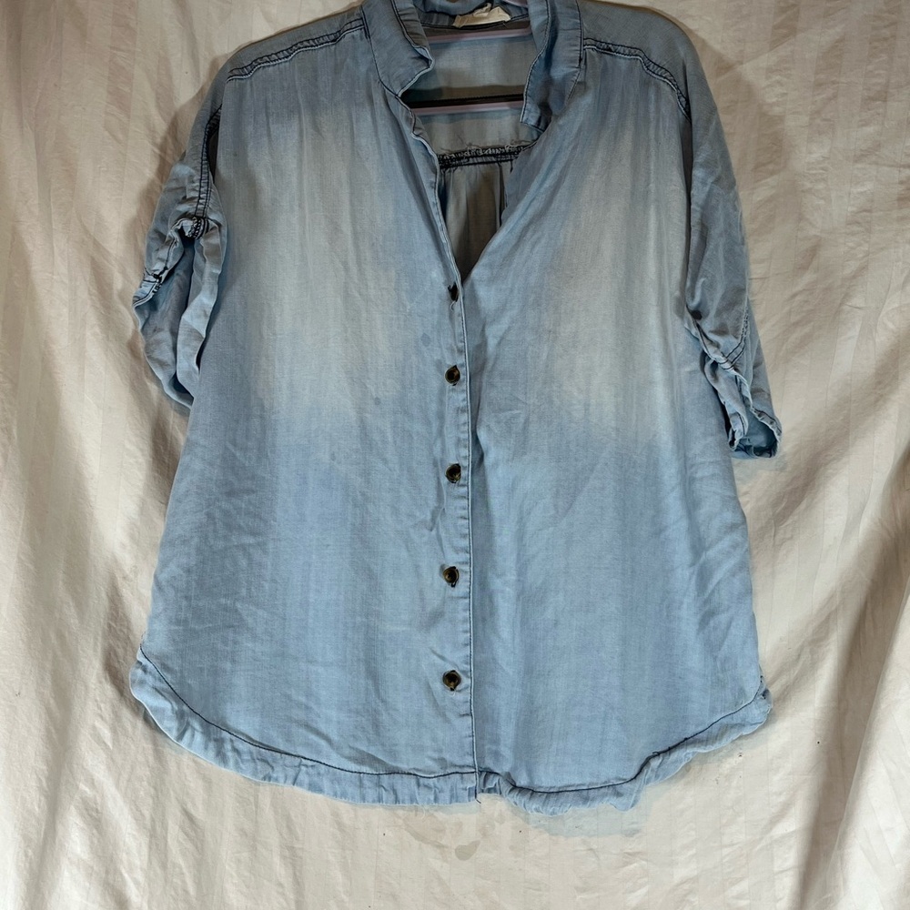 Casual Light Blue Button Down Shirt - Picture 2 of 7